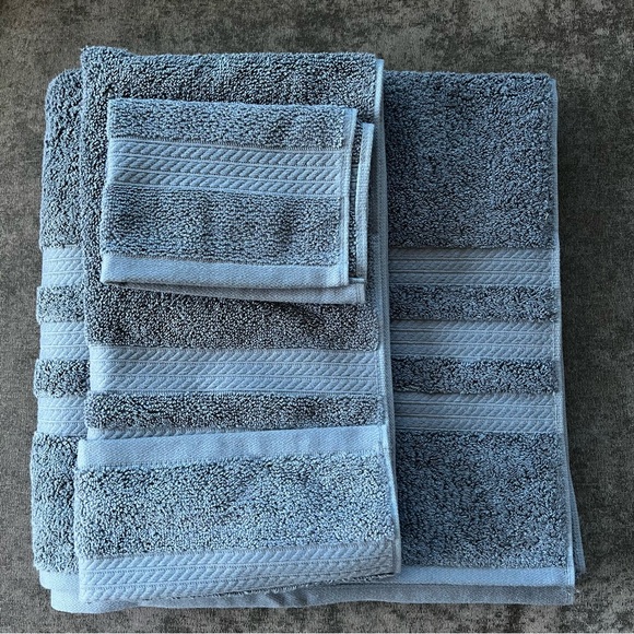 NEW Member's Mark Hotel Premier Towel Set- Indigo (Partial Set) - Picture 9 of 12
